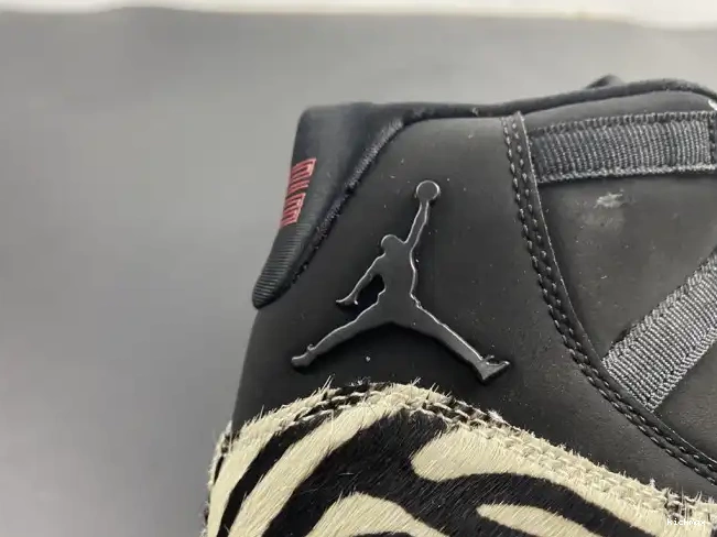 Rep MAX ANIMAL AIR JORDAN INSTINCT 11 AR0715-010 0404